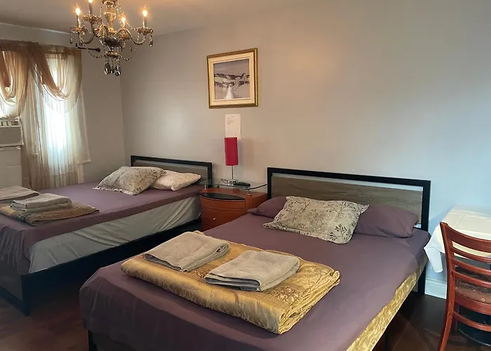 Self Service Small Breakfast, 2 Double Beds Private Room